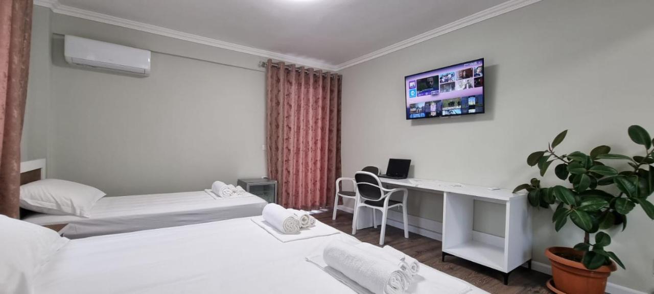 Aaa Apartment Берат Экстерьер фото