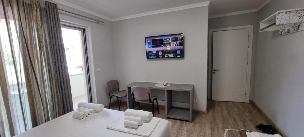 Aaa Apartment Берат Экстерьер фото