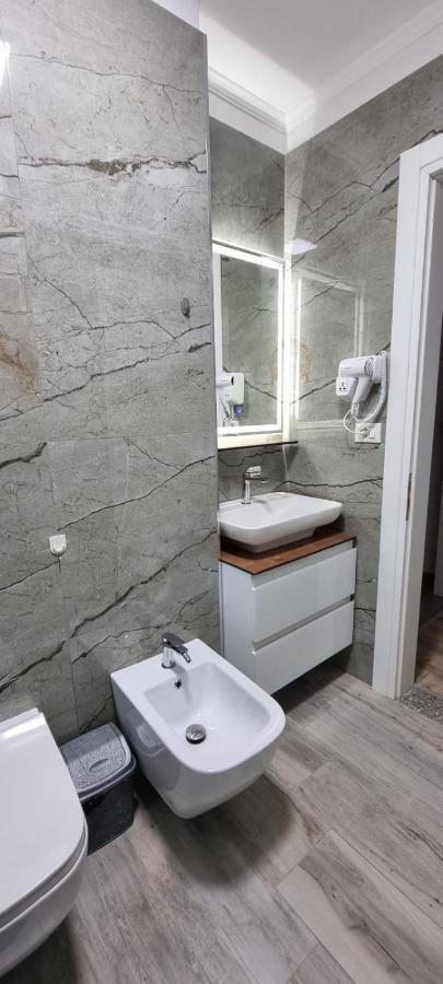 Aaa Apartment Берат Экстерьер фото